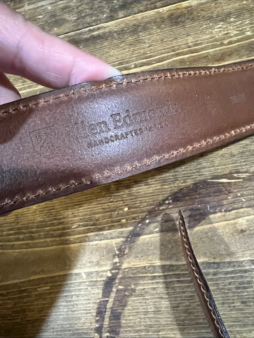 Allen Edmonds genuine Leather Men’s Belt in Brown